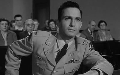 Ben Gazzara as Lt. Frederick Manion in Anatomy of a Murder Ben Gazzara as Lt. Frederick Manion in Anatomy of a Murder