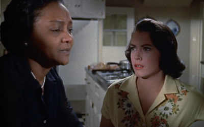 Juanita Moore and Susan Kohner in Imitation of Life