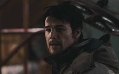 Josh Hartnett as Eben Oleson in 30 Days of Night (2007) Josh Hartnett as Eben Oleson in 30 Days of Night (2007)