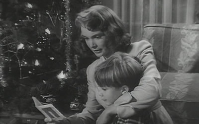 Janet Leigh and Gordon Gebert in Holiday Affair (1949) Janet Leigh and Gordon Gebert in Holiday Affair (1949)