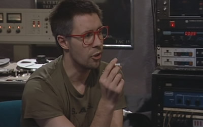 Paddy Considine as Rob Gretton in 24 Hour Party People (2002) Paddy Considine as Rob Gretton in 24 Hour Party People (2002)