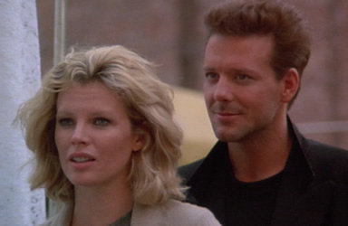 Kim Basinger and Mickey Rourke in 9 1/2 Weeks