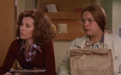 Stefanie Powers and Conchata Ferrell in A Death in Canaan (1978) Stefanie Powers and Conchata Ferrell in A Death in Canaan (1978)
