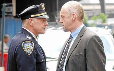 16 Blocks starring Bruce Willis, Mos Def, David Morse, Jenna Stern, Casey Sander, Cylk Cozart