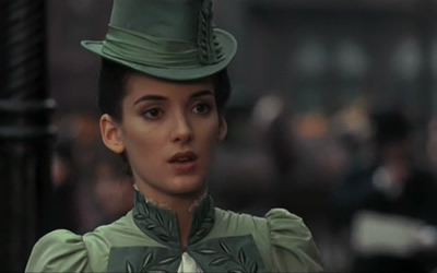 Winona Ryder in Bram Stoker's Dracula (1992) Winona Ryder in Bram Stoker's Dracula (1992)