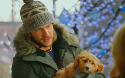 Greyston Holt in A Puppy For Christmas (2016) Greyston Holt in A Puppy For Christmas (2016)