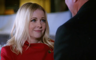 Melissa Joan Hart in Broadcasting Christmas (2016) Melissa Joan Hart in Broadcasting Christmas (2016)