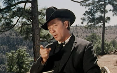 Robert Mitchum in 5 Card Stud (1968)